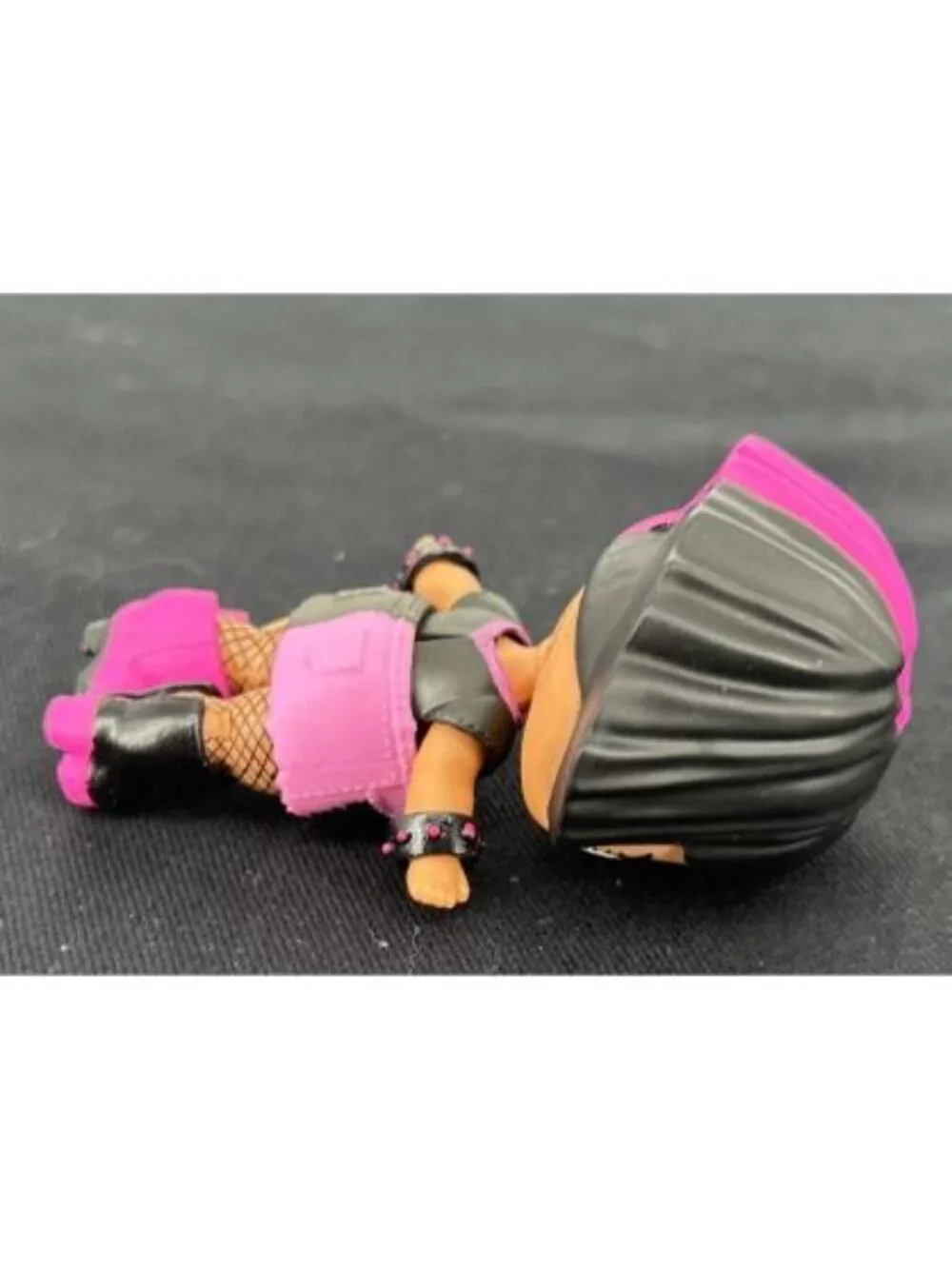 LOL Surprise Doll Metal babe with some accessories 3